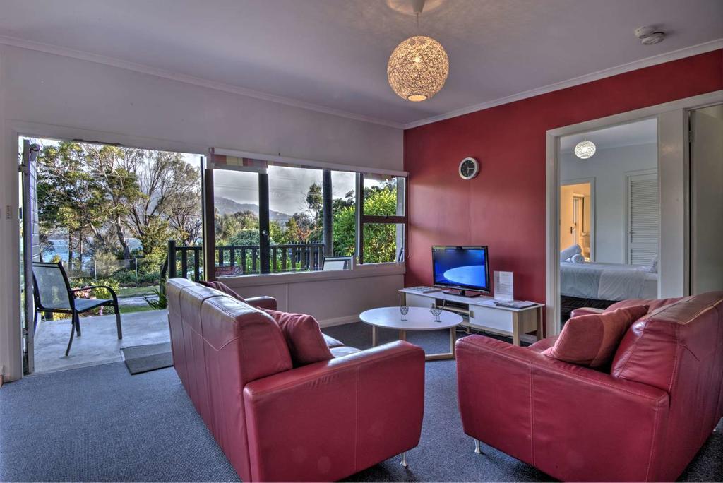Cove Beach Apartment 1 Coles Bay Esterno foto